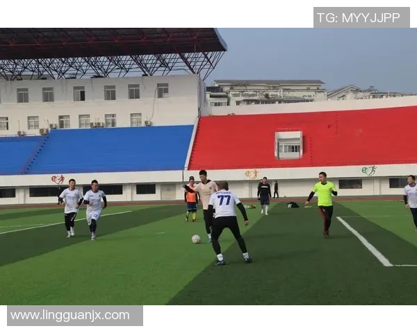 左勇的足球之路:从青涩少年到职业球员的奋斗历程与心路历程 左勇的足球之路:从青涩少年到职业球员的奋斗历程与心路历程
